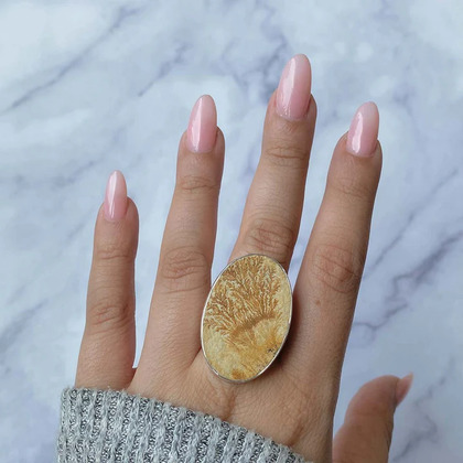 Midnight Dendrite: Psilomelane's Natural Beauty In Jewelry.